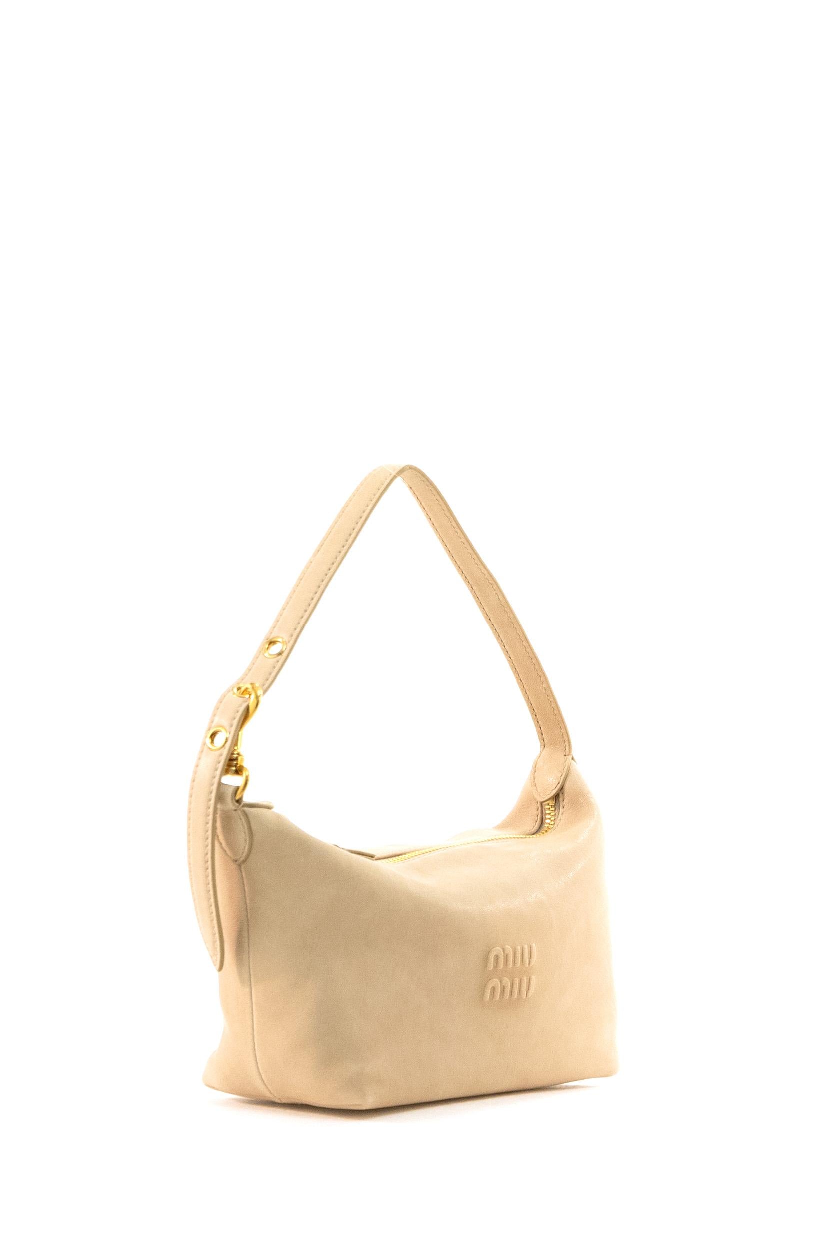 Pouch in pelle di colore beige<BR/> 5NE841 AEFX F0065 MIU MIU 